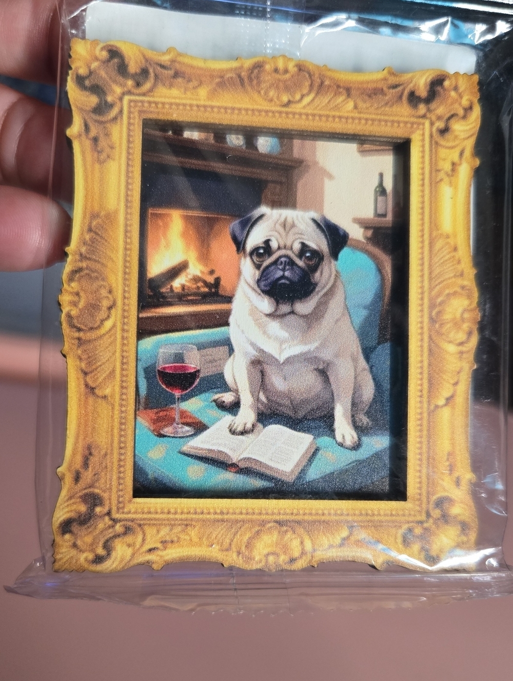 ADORABLE PUG MAGNET - Picture 3 of 4